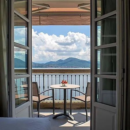 Park Italia 4*