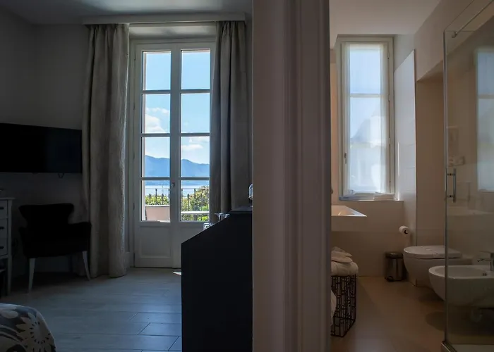 מלון Park Italia 4*