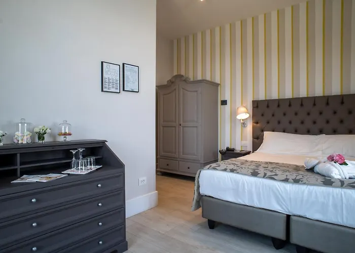 Park Italia מלון 4*